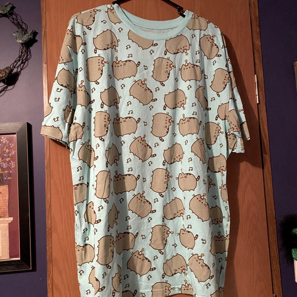 Pusheen The Cat Birthday Party Tee (XL)
